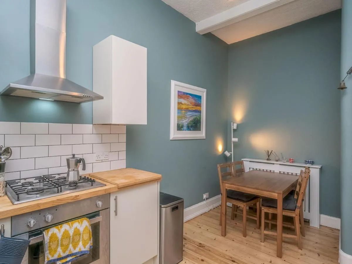 Pass The Keys Stunning And Modern 1 Bed Flat Near City Centre Edinburgh
