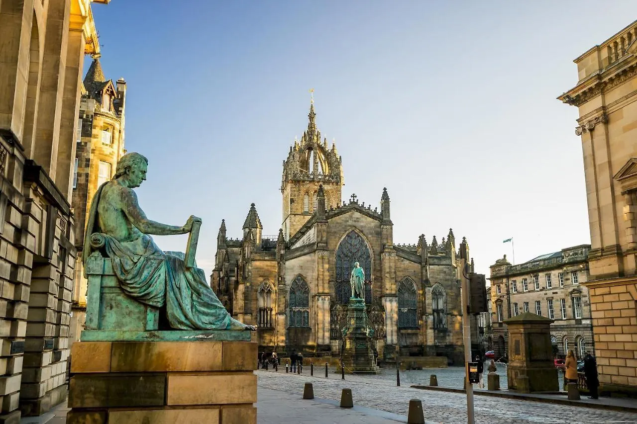 Pass The Keys Stunning And Modern 1 Bed Flat Near City Centre Edinburgh United Kingdom