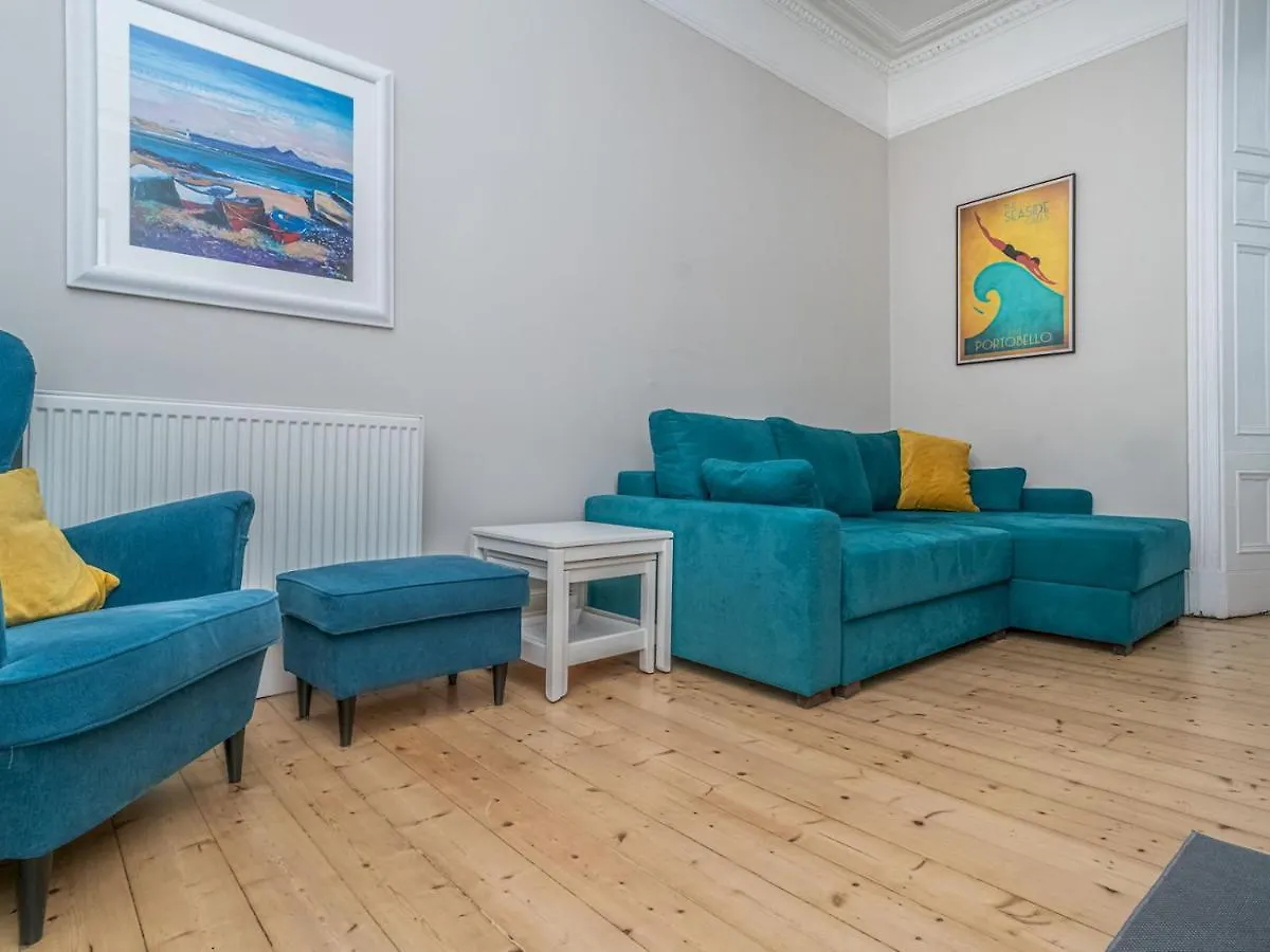 Pass The Keys Stunning And Modern 1 Bed Flat Near City Centre Edinburgh