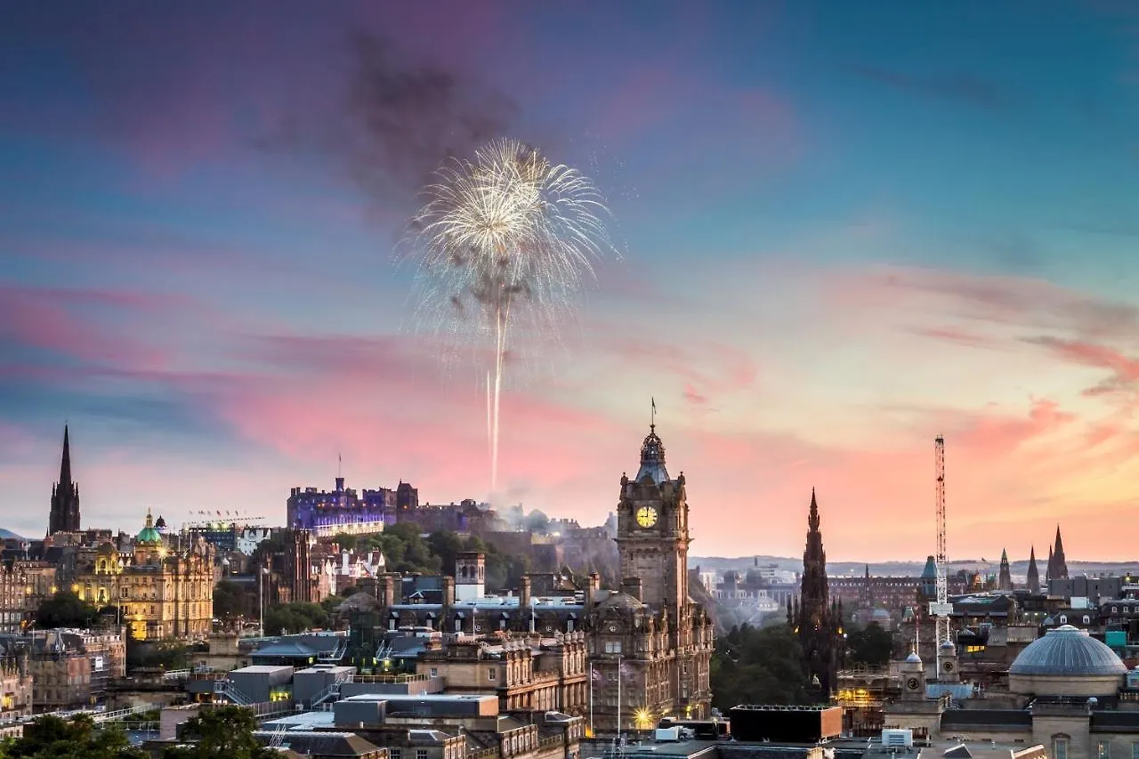 Apartment Pass The Keys Stunning And Modern 1 Bed Flat Near City Centre Edinburgh